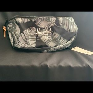 Herschel Sixteen Hip Pack